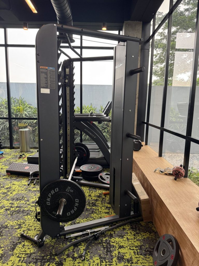 Sample fitness website photo