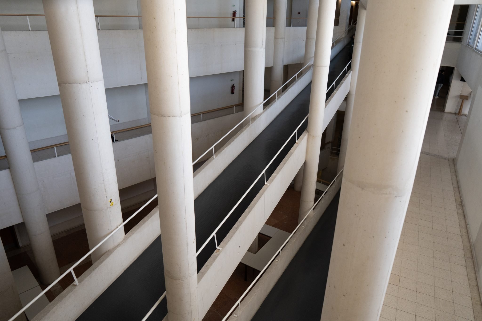 Colonnade atrium